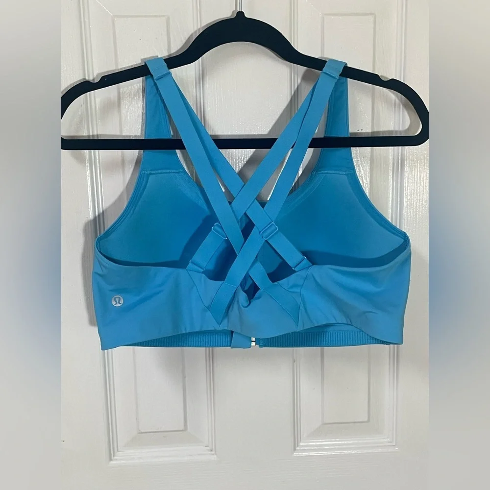 Lululemon Sports Bra Size 34B Energy High Support Blue Zip Front Athletic Gym - Picture 7 of 7